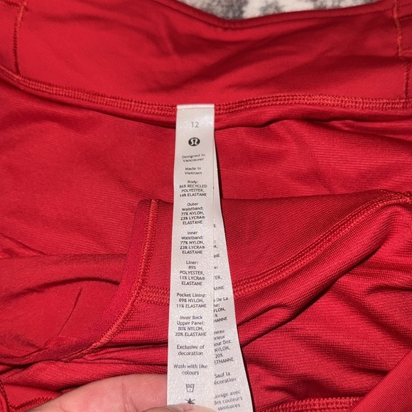 Lululemon shorts Red Speed Up 2.5 NEW size 12 lined running - Picture 5 of 8
